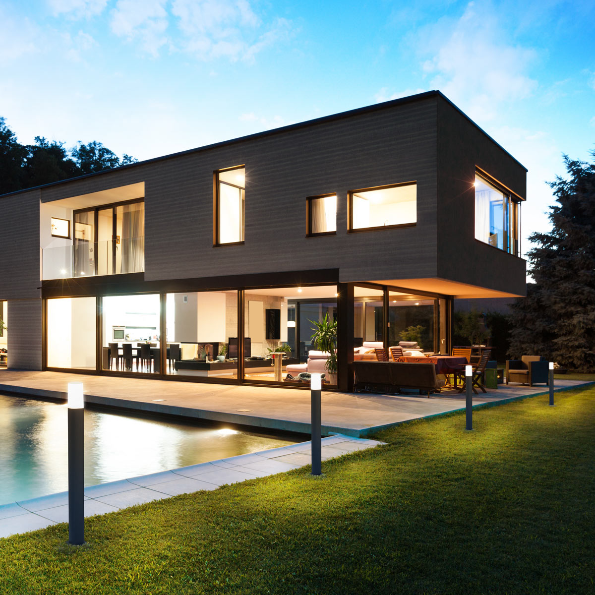 Hogyan tervezzük meg kertünk világítását?